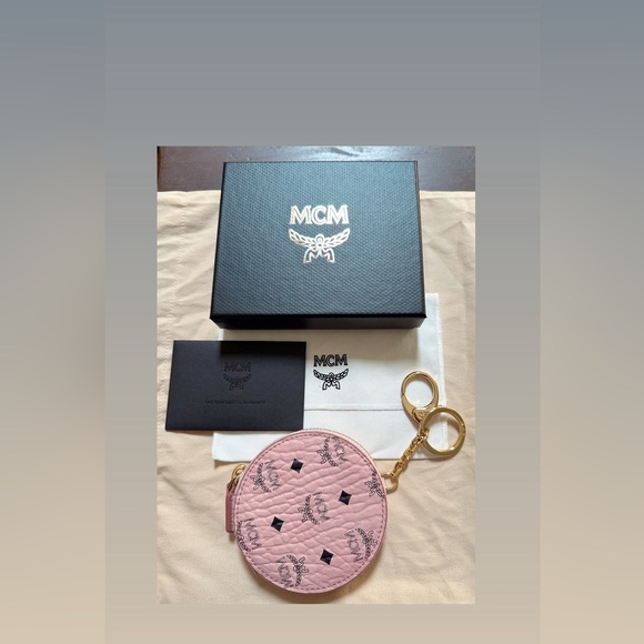 NWT MCM Pink Visetos Coin Pouch w/box & dust bag - Picture 3 of 9